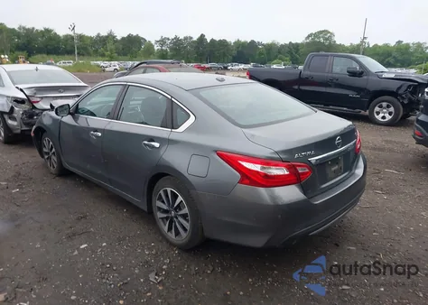 2017 Nissan Altima 2.5/S/Sv/Sl/Sr из США, поврежденный, VIN 1N4AL3AP4HC157118